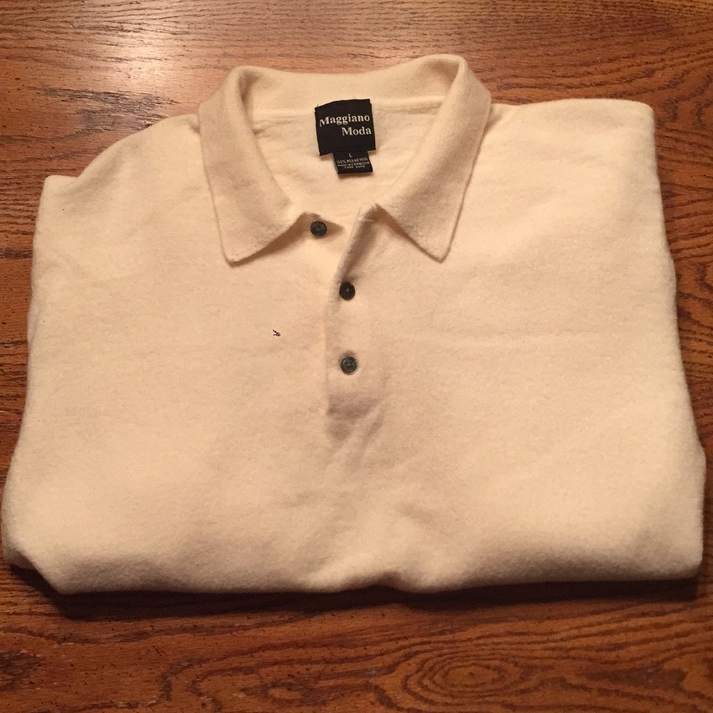 Maggiano Moda Cream Sweater Size L